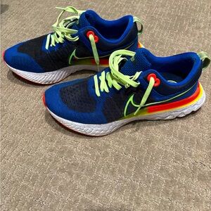 Men’s Nike React Flyknit Running Shoes sz 11